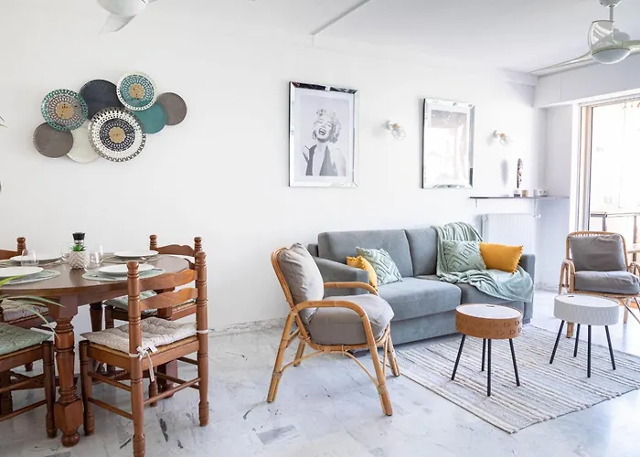 Rue D'antibes Bright With Terrace * Cannes