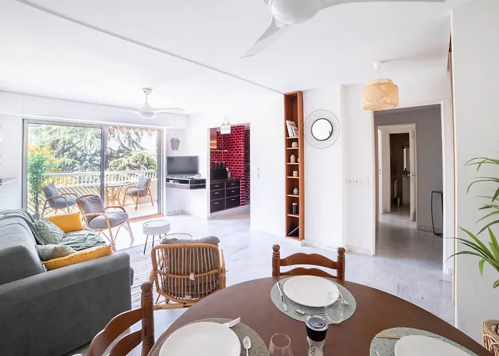 Rue D'antibes Bright With Terrace Apartman Cannes