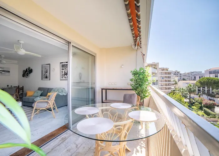 Rue D'antibes Bright With Terrace Apartman Cannes