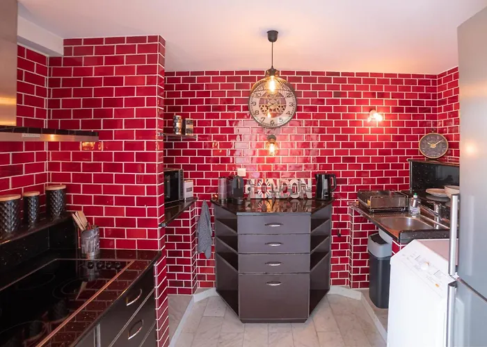 Rue D'antibes Bright With Terrace * Cannes